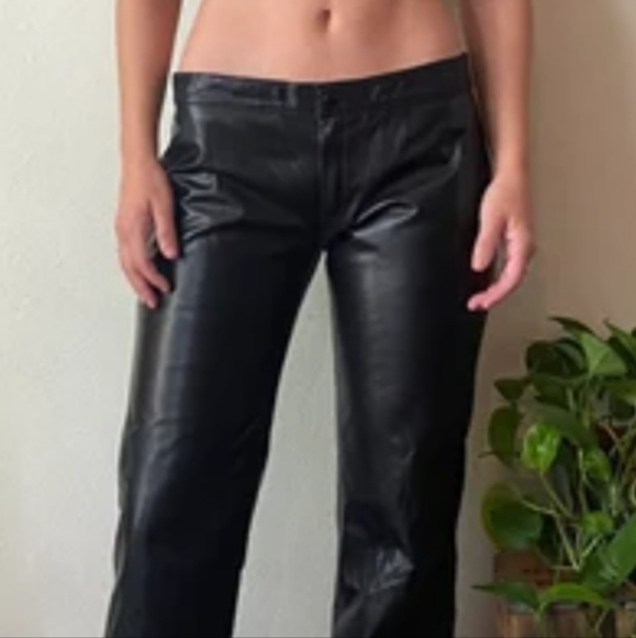 PATRIZIA PEPE FIRENZE VINTAGE ITALIAN LAMBSKIN CROP PANTS - Picture 2 of 16